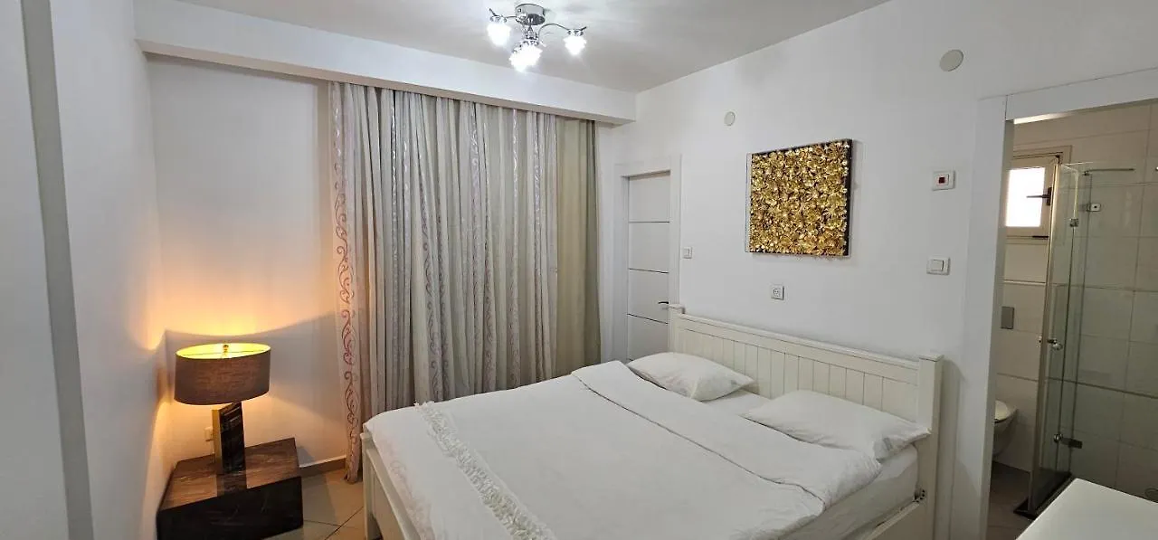 אילת De Golf Luxury Resort Apartments