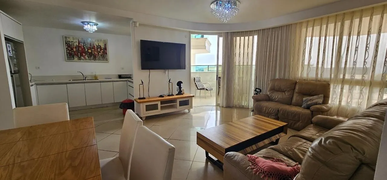 אילת De Golf Luxury Resort Apartments